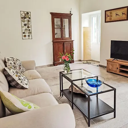 Amica By Interhome