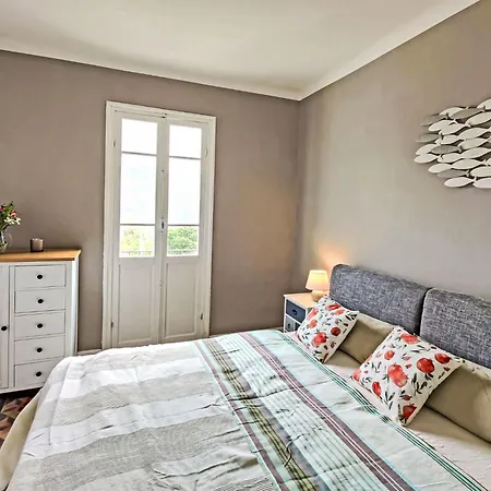 Amica By Interhome